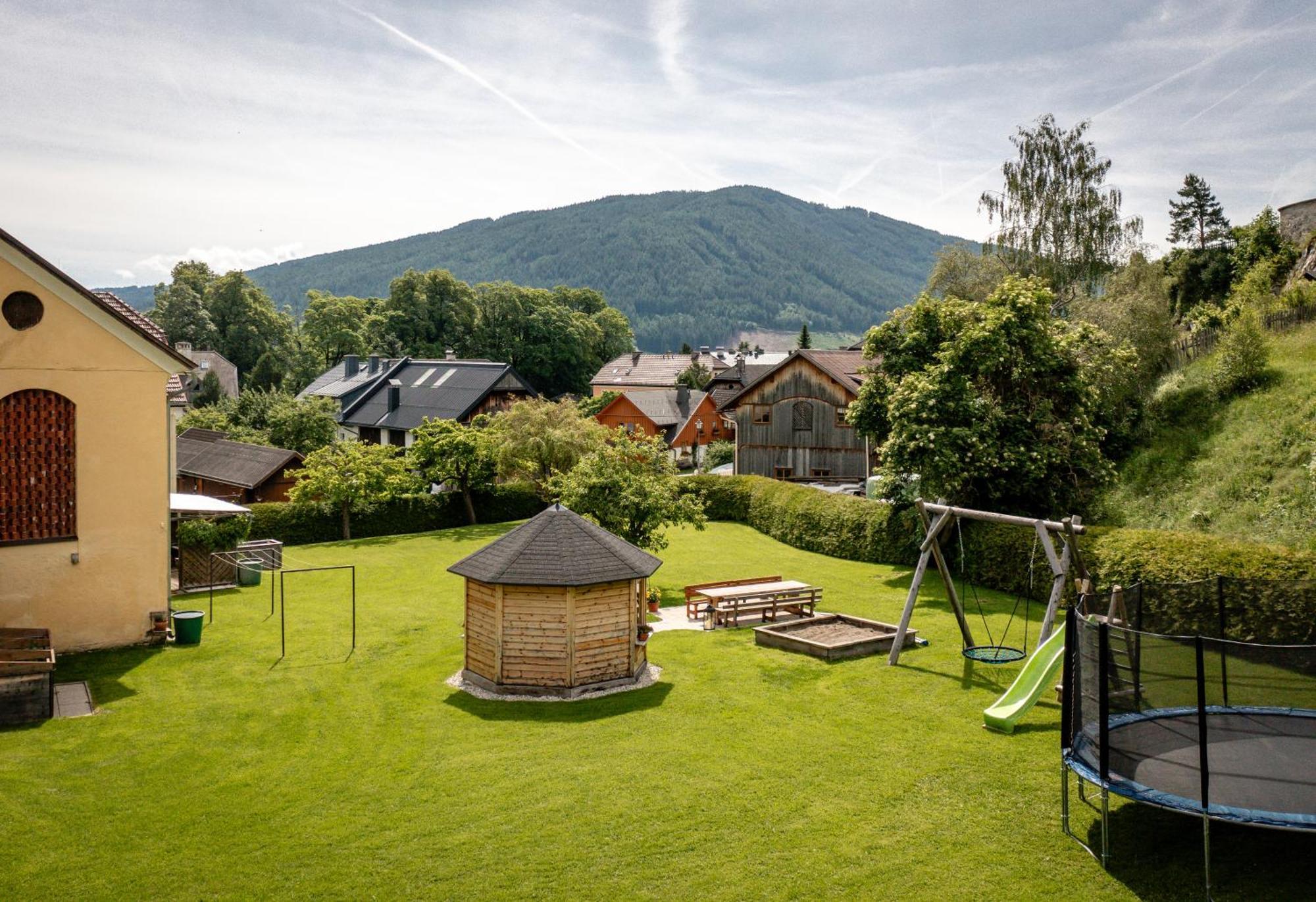 Апартаменты Haus Koenig Маутерндорф Экстерьер фото