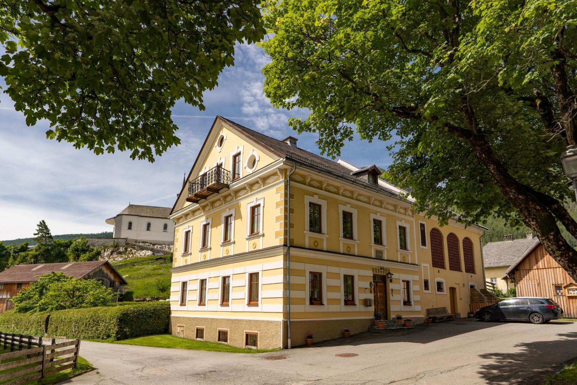 Апартаменты Haus Koenig Маутерндорф Экстерьер фото